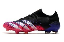 Carregar imagem no visualizador da galeria, ADIDAS Predator Freak.1 Low FG Showpiece
