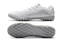 Carregar imagem no visualizador da galeria, CHUTEIRA NIKE MERCURIAL VAPOR 13 TF BRANCO
