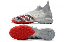 Carregar imagem no visualizador da galeria, ADIDAS Predator Freak+ Society Showpiece
