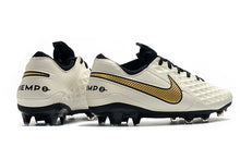 Carregar imagem no visualizador da galeria, CHUTEIRA NIKE TIEMPO LEGEND 8 ELITE FG BRANCO/DOURADO
