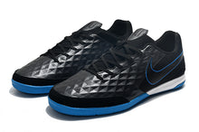 Carregar imagem no visualizador da galeria, CHUTEIRA NIKE TIEMPO LEGEND 8 IC &quot;NEW LIGHTS&quot; AZUL/PRETO/BRANCO/CINZA
