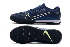 CHUTEIRA NIKE MERCURIAL VAPOR 13 PRO IC AZUL/BRANCO