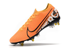 CHUTEIRA NIKE MERCURIAL VAPOR 13 ELITE SG LARANJA/PRETO/BRANCO