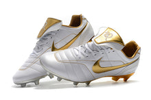 Carregar imagem no visualizador da galeria, CHUTEIRA NIKE TIEMPO LEGEND 7 ELITE FG R10 BRANCO/DOURADO
