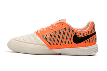 Carregar imagem no visualizador da galeria, CHUTEIRA NIKE LUNARGATO II IC LARANJA/BRANCO
