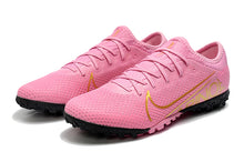 Carregar imagem no visualizador da galeria, CHUTEIRA NIKE MERCURIAL VAPOR 13 TF ROSA/DOURADO
