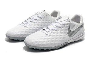 CHUTEIRA NIKE TIEMPO LEGEND 8 PRO TF BRANCO/PRATA