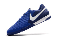 Carregar imagem no visualizador da galeria, CHUTEIRA NIKE TIEMPO LEGEND 8 IC AZUL/BRANCO
