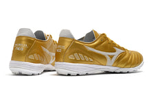 Carregar imagem no visualizador da galeria, MIZUNO Morelia NEO III PRO AS Society Dourado
