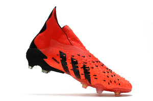 ADIDAS Predator Freak+ FG Showpiece