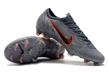 Carregar imagem no visualizador da galeria, CHUTEIRA NIKE MERCURIAL VAPOR 12 FG ELITE &quot;VICTORY&quot; CINZA
