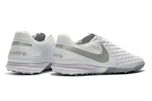 CHUTEIRA NIKE TIEMPO LEGEND 8 PRO TF BRANCO/PRATA