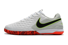 Carregar imagem no visualizador da galeria, CHUTEIRA FUTSAL NIke Tiempo Lunar Legend VIII Pro IC
