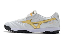 Carregar imagem no visualizador da galeria, MIZUNO MORELIA II AS / TF BRANCA/DOURADO
