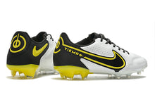 Carregar imagem no visualizador da galeria, NIKE Tiempo Legend 9 Elite FG Black Pack
