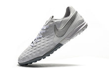 Carregar imagem no visualizador da galeria, CHUTEIRA NIKE TIEMPO LEGEND 8 PRO TF BRANCO/PRATA
