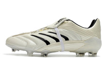 Carregar imagem no visualizador da galeria, ADIDAS Predator Mania Absolute FG Eternal Class
