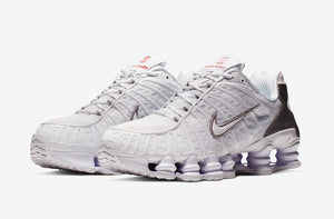 Nike Shox TL Branco e Prata