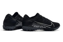 Carregar imagem no visualizador da galeria, CHUTEIRA NIKE MERCURIAL VAPOR 13 TF PRETO/BRANCO/CINZA
