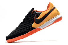 Carregar imagem no visualizador da galeria, CHUTEIRA NIKE TIEMPO LEGEND 8 IC LARANJA/PRETO
