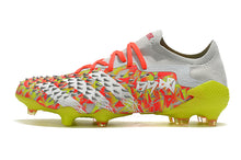 Carregar imagem no visualizador da galeria, ADIDAS Predator Freak.1 Low FG Numbers UP
