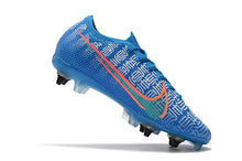 Carregar imagem no visualizador da galeria, CHUTEIRA NIKE MERCURIAL VAPOR 13 ELITE SG &quot; CR7 SHUAI&quot;
