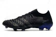 Carregar imagem no visualizador da galeria, ADIDAS Predator Freak.1 Low FG Escape Light
