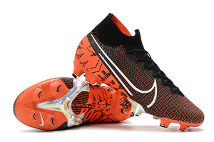 CHUTEIRA NIKE MERCURIAL SUPERFLY 13 FG ELITE LARANJA/PRETO/BRANCO