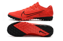 Carregar imagem no visualizador da galeria, CHUTEIRA NIKE MERCURIAL VAPOR 13 TF VERMELHO/PRETO
