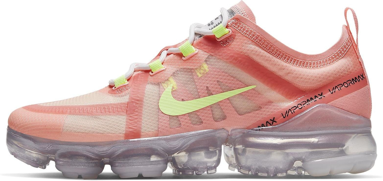 Pink sales nikes 2019