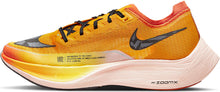 Carregar imagem no visualizador da galeria, Tênis de corrida Nike ZoomX Vaporfly Next% 2
